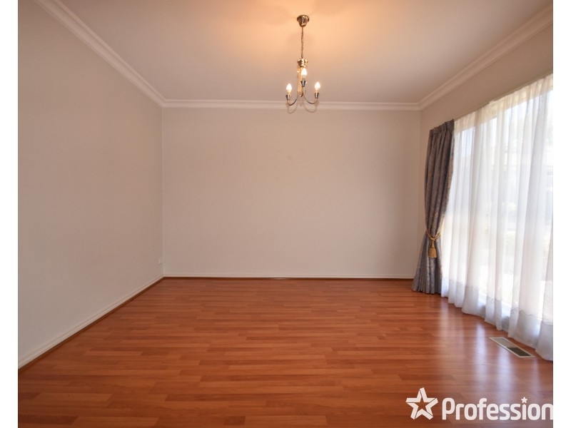 2/9 Bowen Street, Ferntree Gully VIC 3156