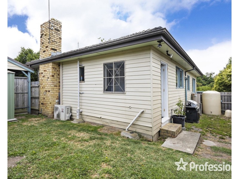 1/1 Clyde Street, Lilydale VIC 3140