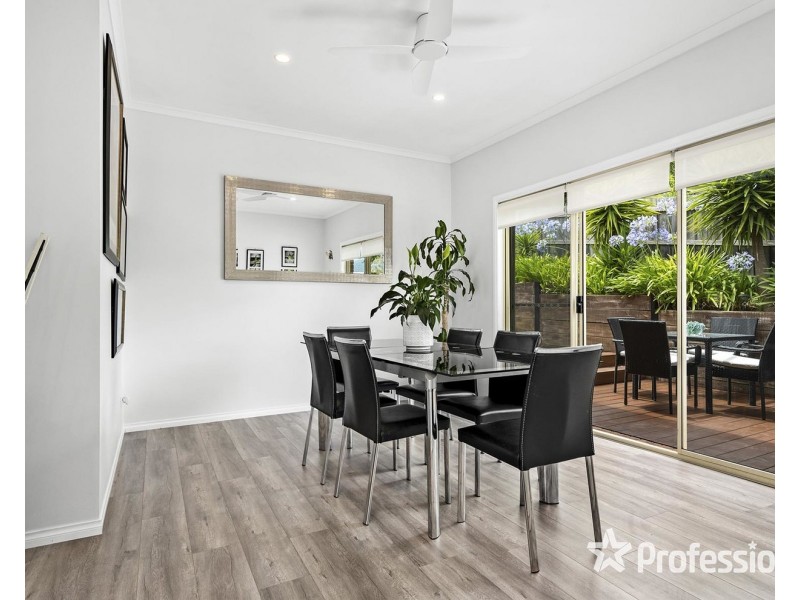 5 Kylie Close, Mooroolbark VIC 3138