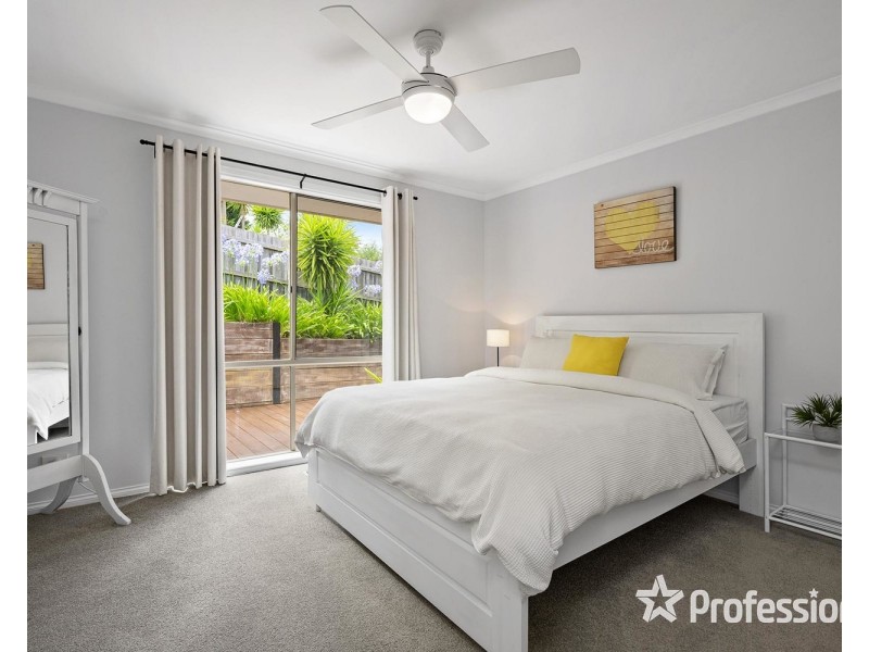 5 Kylie Close, Mooroolbark VIC 3138