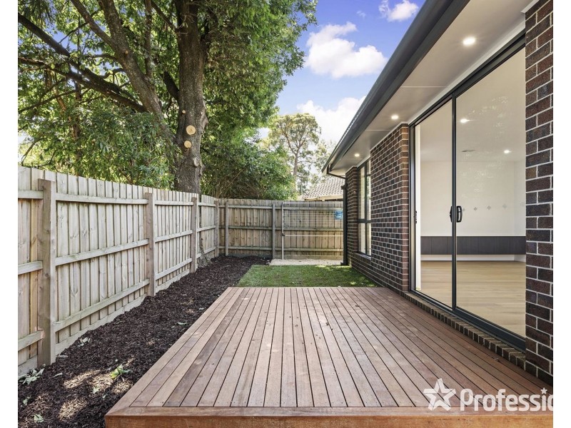 37 Geoffrey Drive, Kilsyth VIC 3137