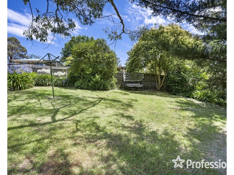 7 Michael Court, Woori Yallock VIC 3139