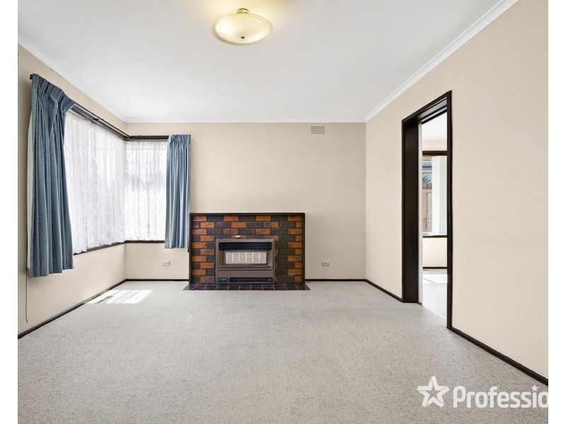 36 Geoffrey Drive, Kilsyth VIC 3137