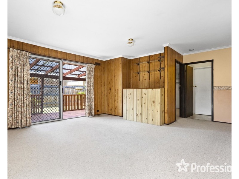 36 Geoffrey Drive, Kilsyth VIC 3137