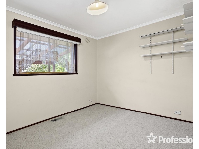 36 Geoffrey Drive, Kilsyth VIC 3137