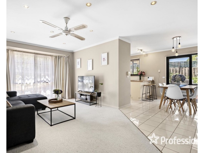 1/72 Sherlock Road, Croydon VIC 3136