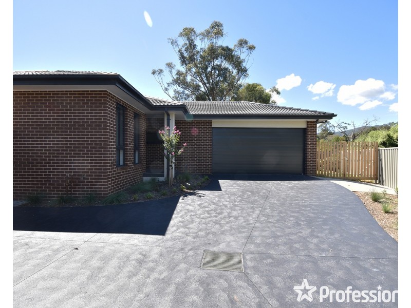 70a Hawthory Road, Kilsyth VIC 3137