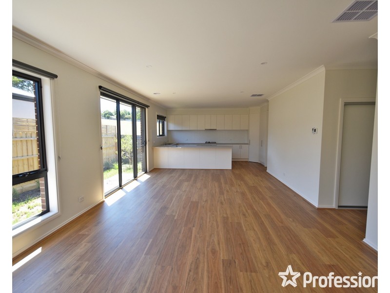 70a Hawthory Road, Kilsyth VIC 3137
