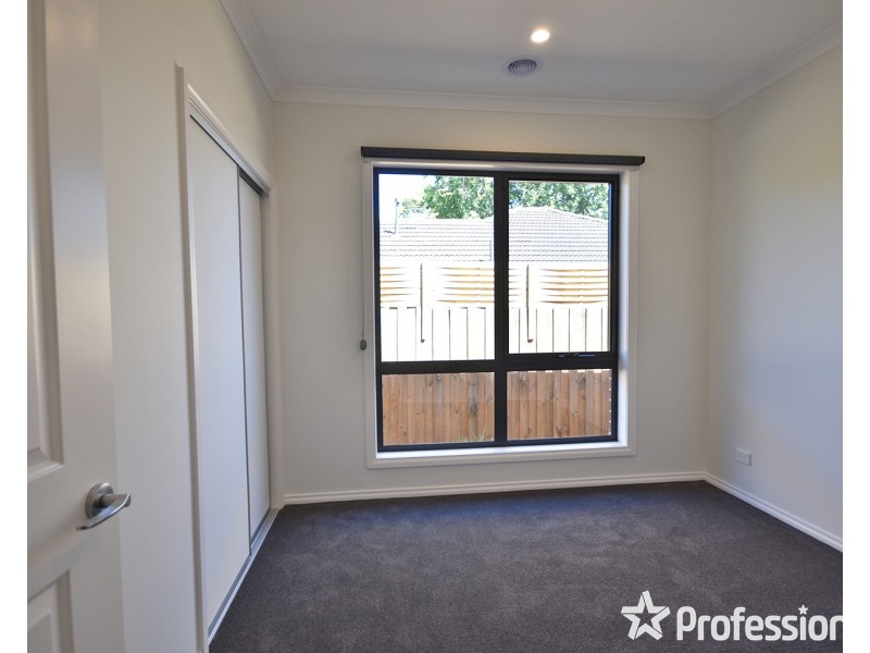 70a Hawthory Road, Kilsyth VIC 3137
