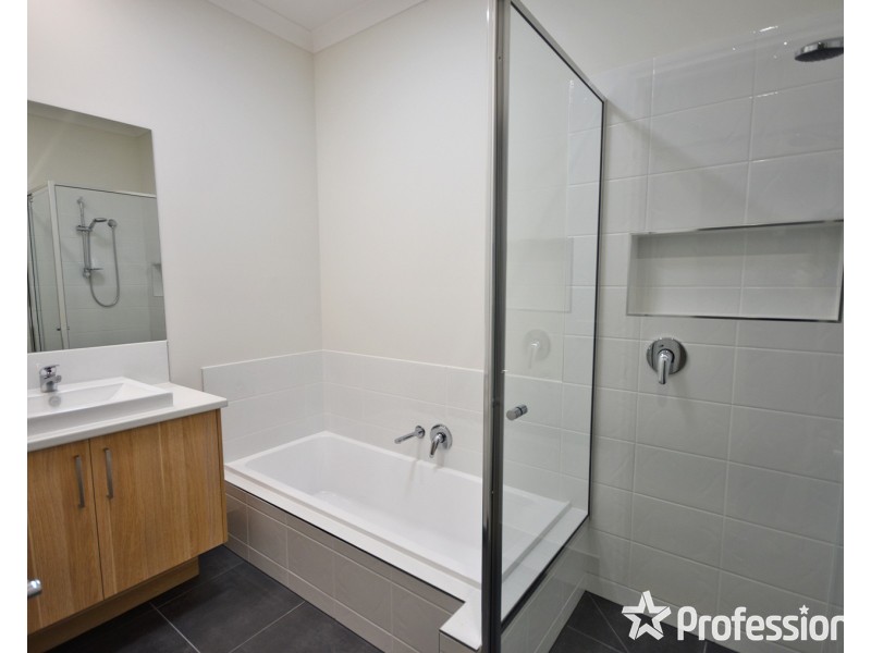 70a Hawthory Road, Kilsyth VIC 3137