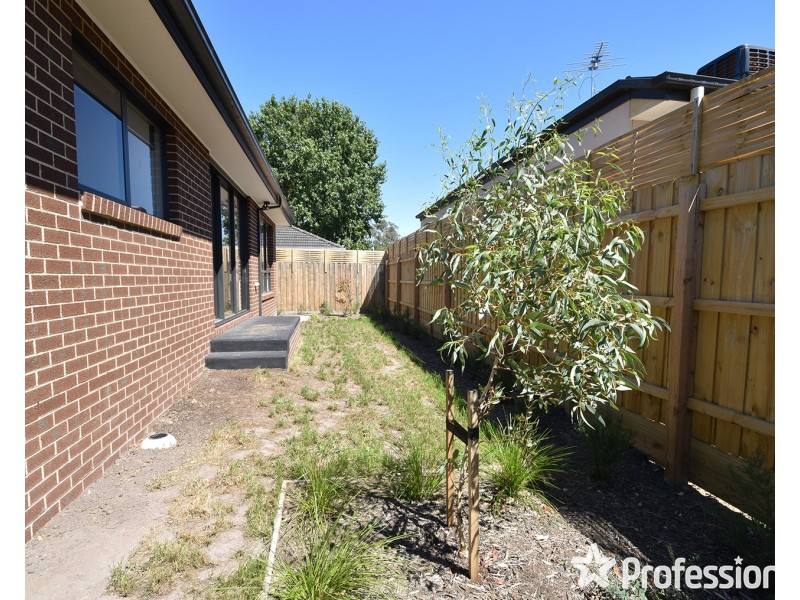 70a Hawthory Road, Kilsyth VIC 3137