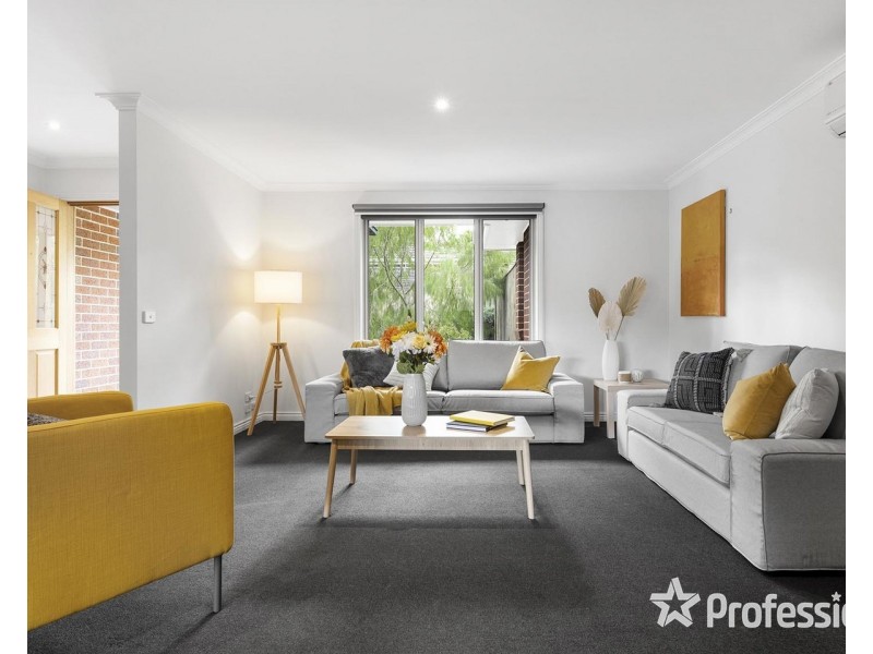 45a Sellick Drive, Croydon VIC 3136