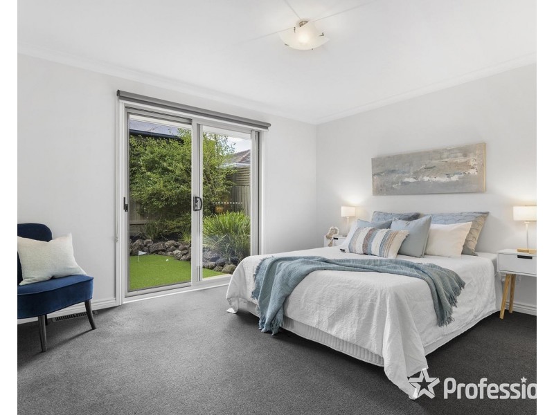 45a Sellick Drive, Croydon VIC 3136