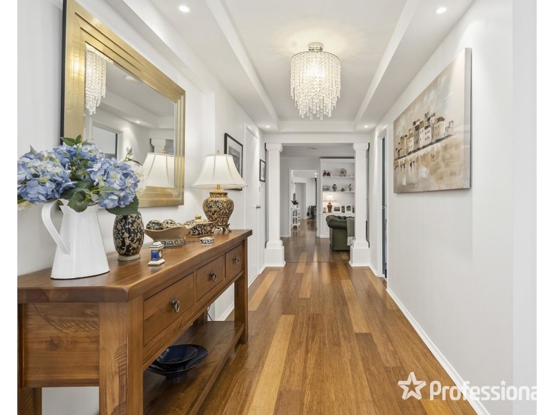 31-33 Lily Avenue, Mount Evelyn VIC 3796