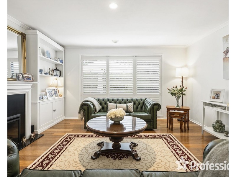 31-33 Lily Avenue, Mount Evelyn VIC 3796