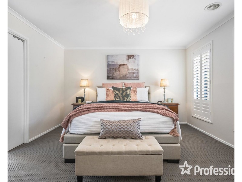 31-33 Lily Avenue, Mount Evelyn VIC 3796