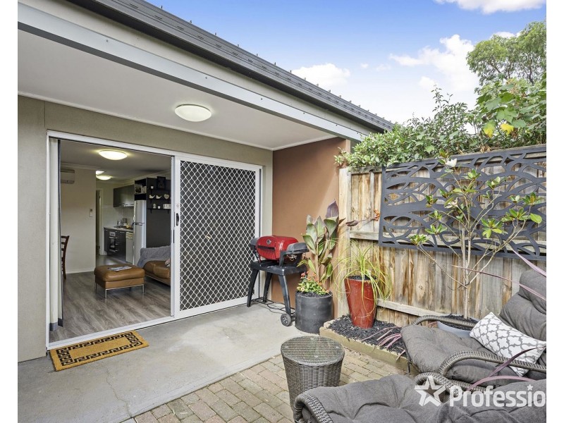 18 White Close, Lilydale VIC 3140