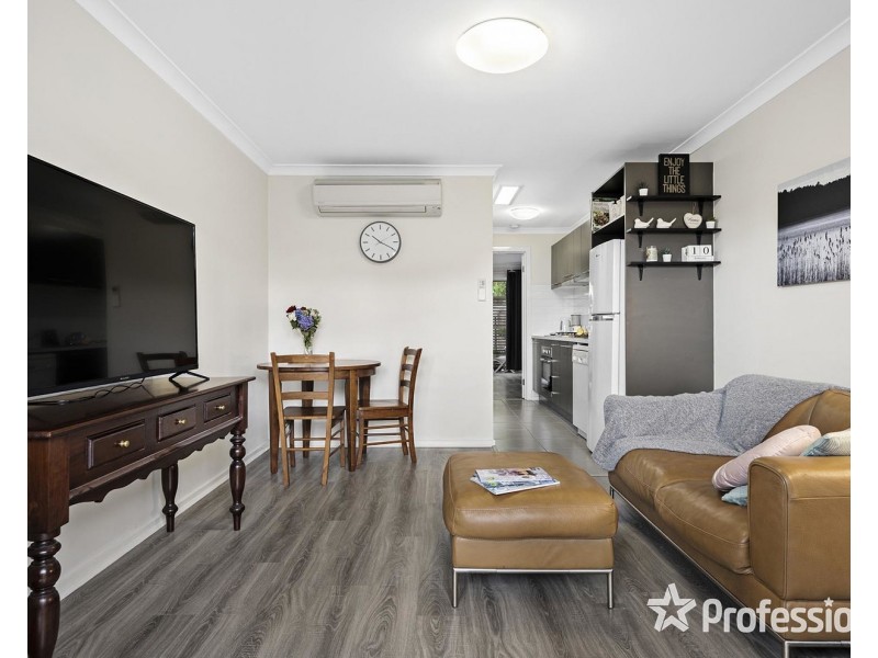 18 White Close, Lilydale VIC 3140