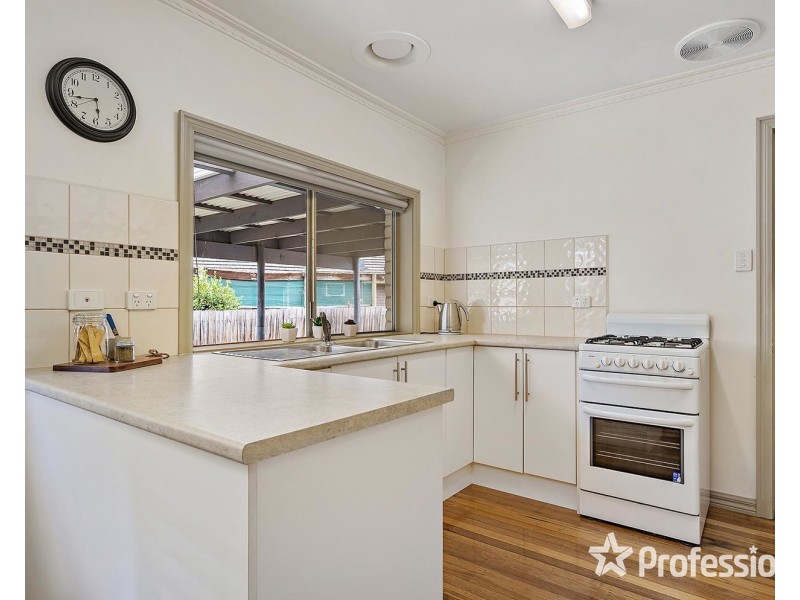 14 Lightwood Drive, Ferntree Gully VIC 3156