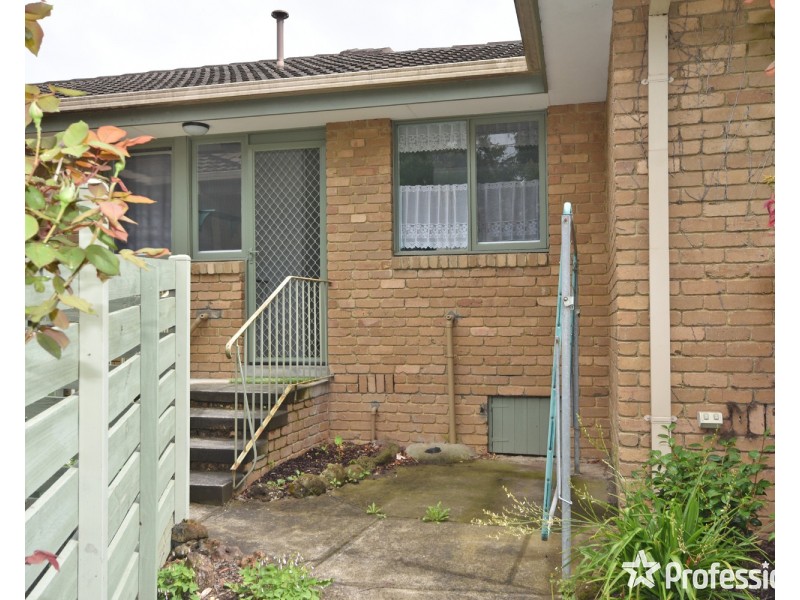 14/102-108 Croydon Road, Croydon VIC 3136