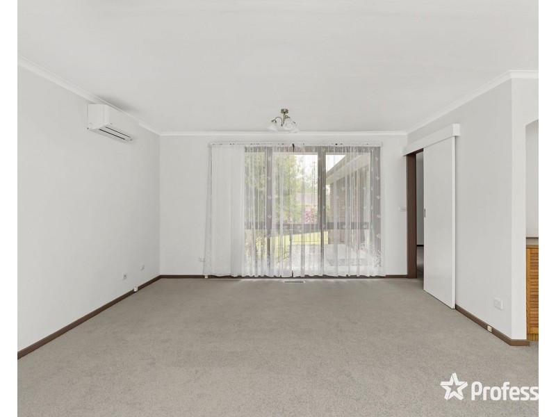 97 Hawthory Road, Kilsyth VIC 3137