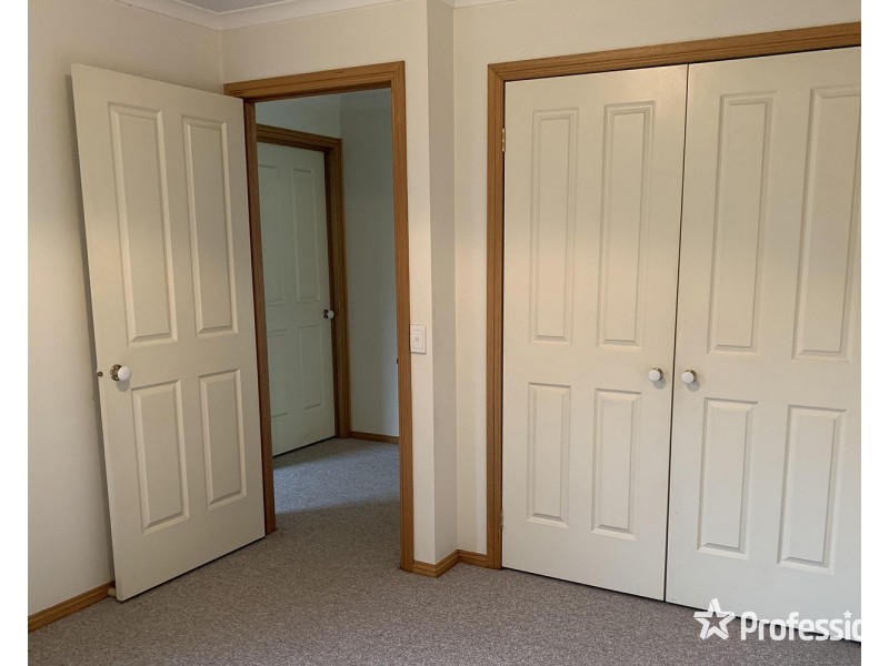 3/6 Devenish Avenue, Montrose VIC 3765