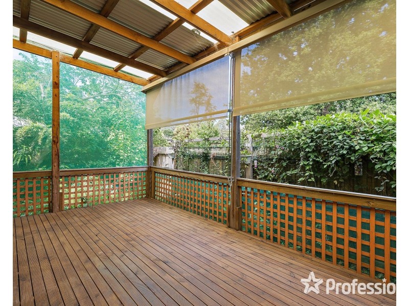 2/3 Blannin Street, Healesville VIC 3777