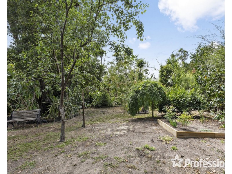 20 Kemp Avenue, Mount Evelyn VIC 3796