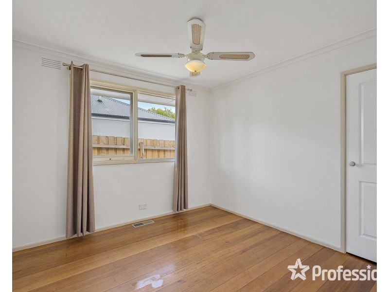 42 Sellick Drive, Croydon VIC 3136
