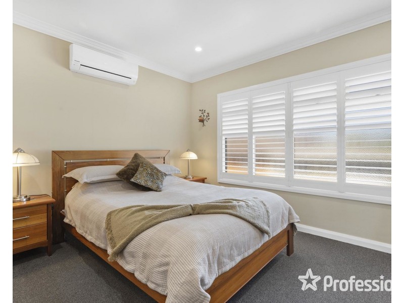 2 Raffaele Close, Lilydale VIC 3140