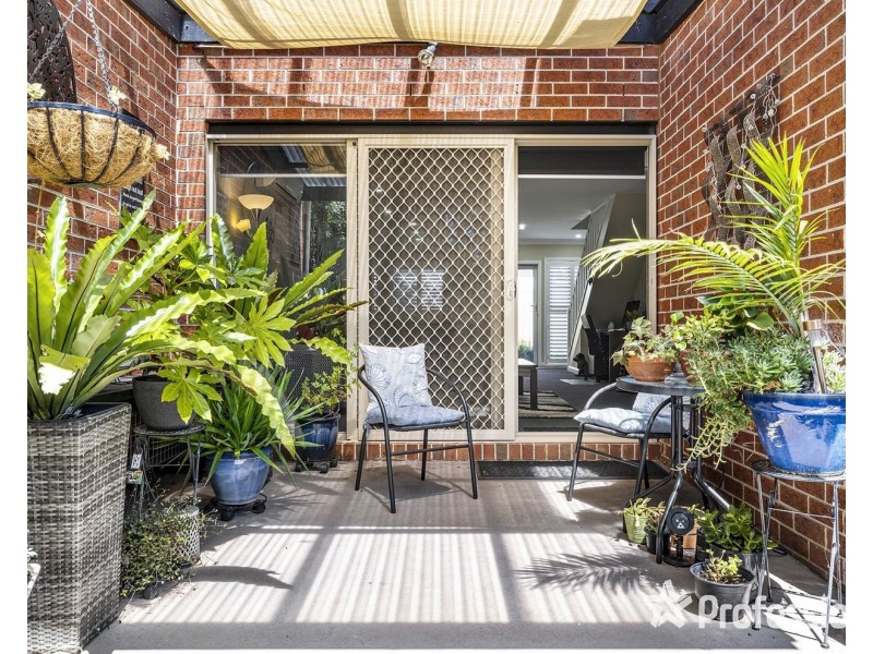 2 Raffaele Close, Lilydale VIC 3140