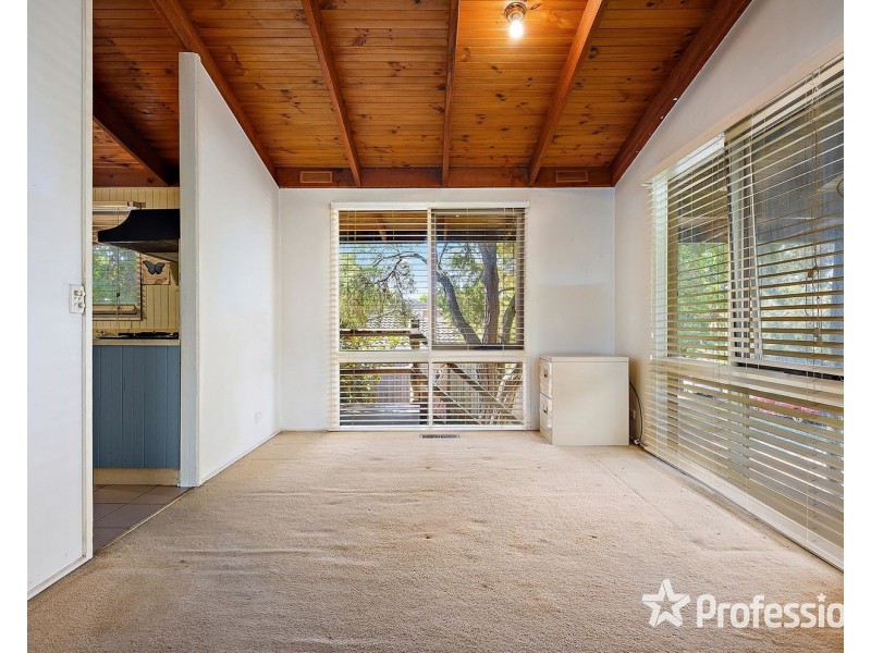 3 Daymar Drive, Mooroolbark VIC 3138