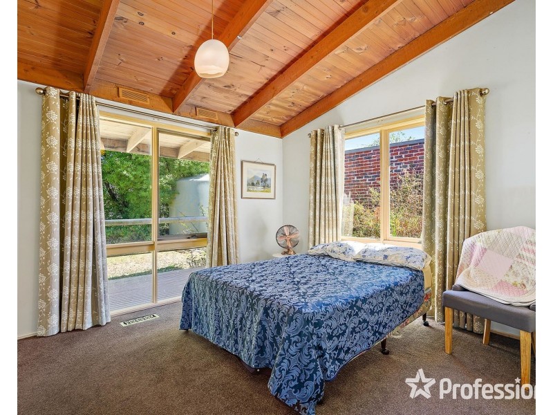3 Daymar Drive, Mooroolbark VIC 3138
