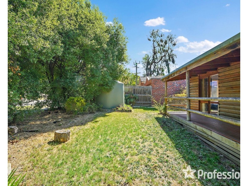 3 Daymar Drive, Mooroolbark VIC 3138