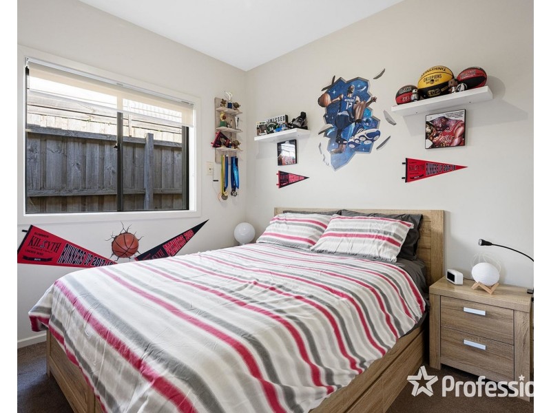 17a Nolan Avenue, Mooroolbark VIC 3138