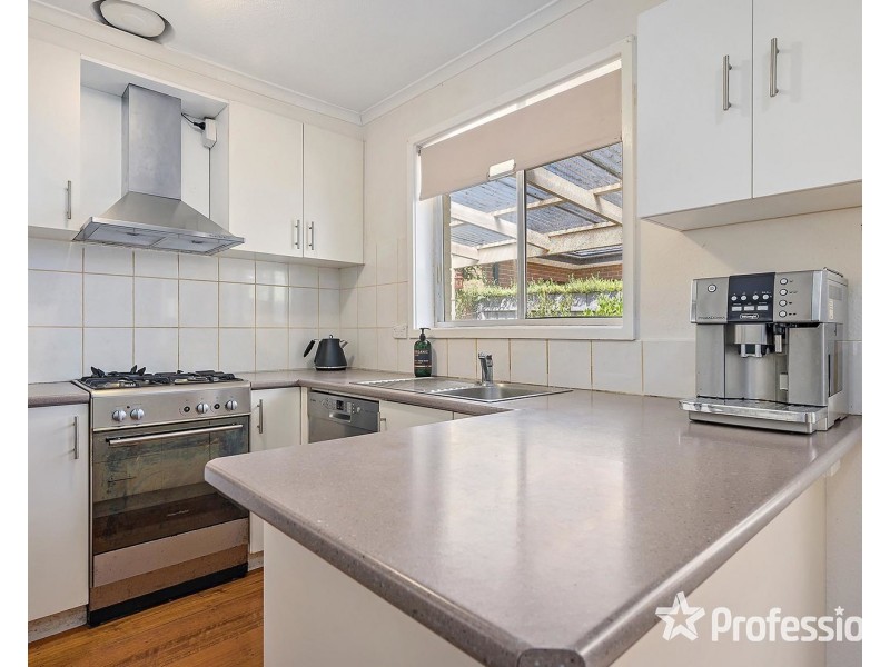 6 Anglo Court, Mooroolbark VIC 3138