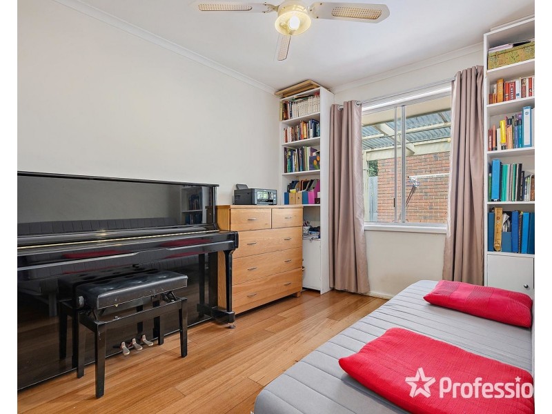 6 Anglo Court, Mooroolbark VIC 3138