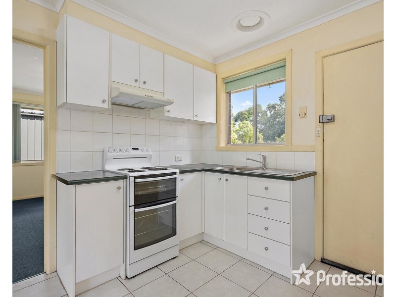 1/1 Normleith Grove, Boronia VIC 3155