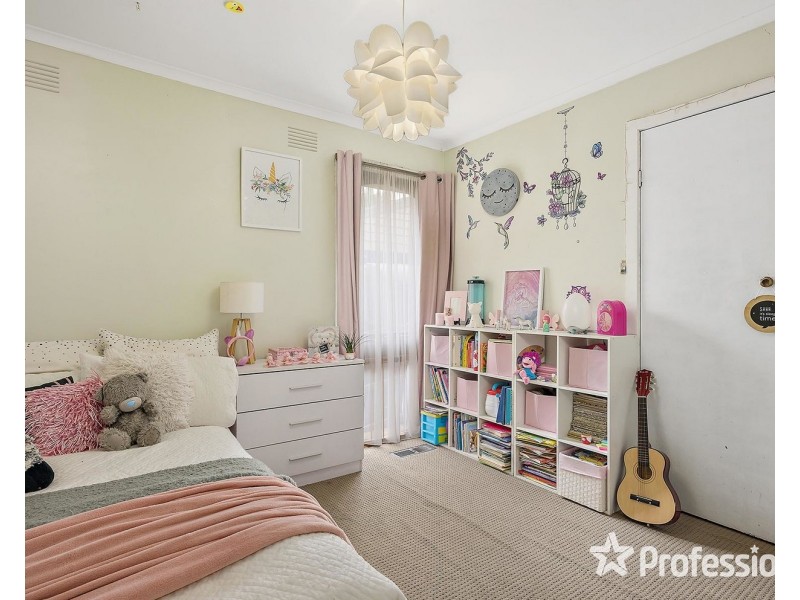 6 Bimbi Court, Mooroolbark VIC 3138