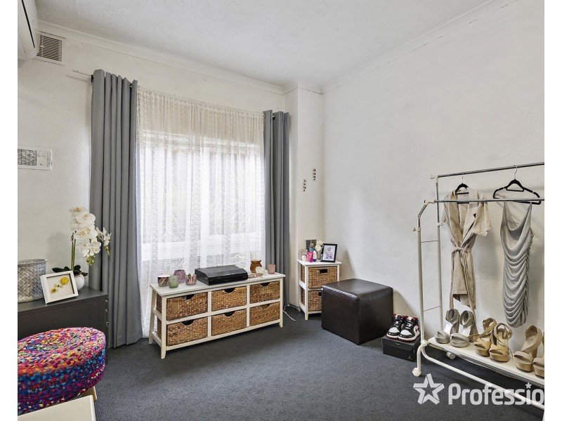 6 Bimbi Court, Mooroolbark VIC 3138