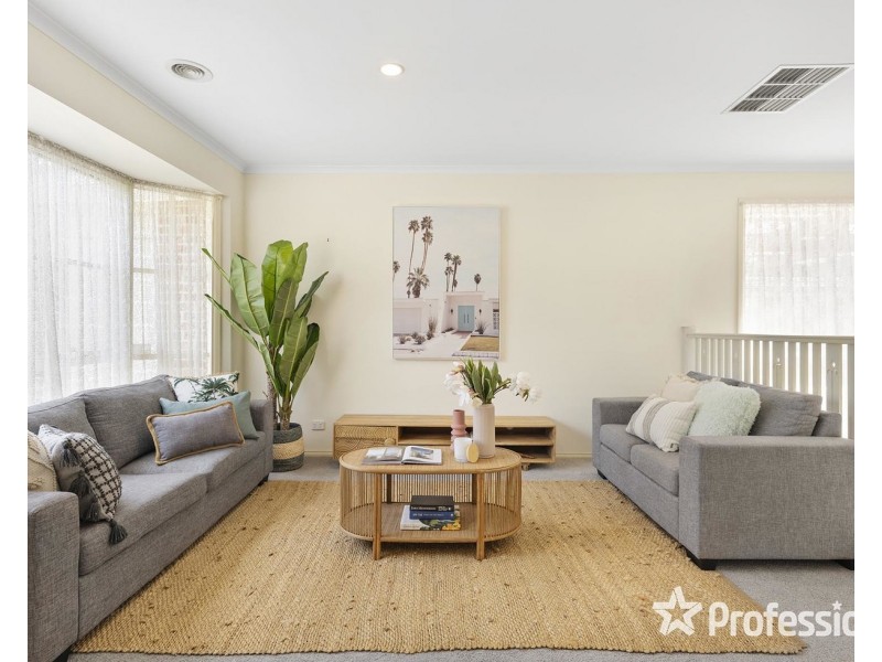 10 Whernside Court, Mooroolbark VIC 3138