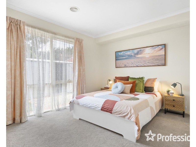 10 Whernside Court, Mooroolbark VIC 3138