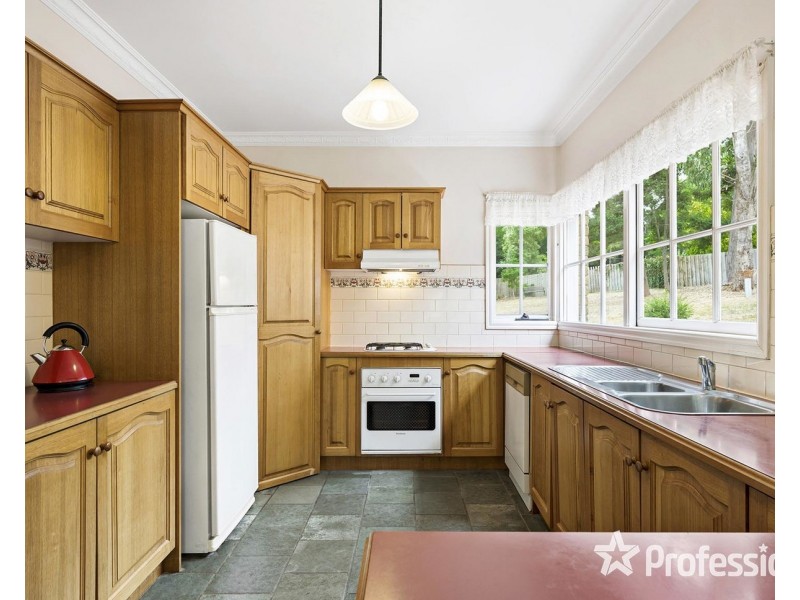 10 Christa Court, Lilydale VIC 3140