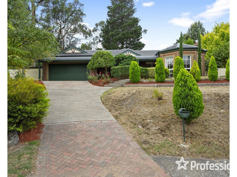 10 Christa Court, Lilydale VIC 3140
