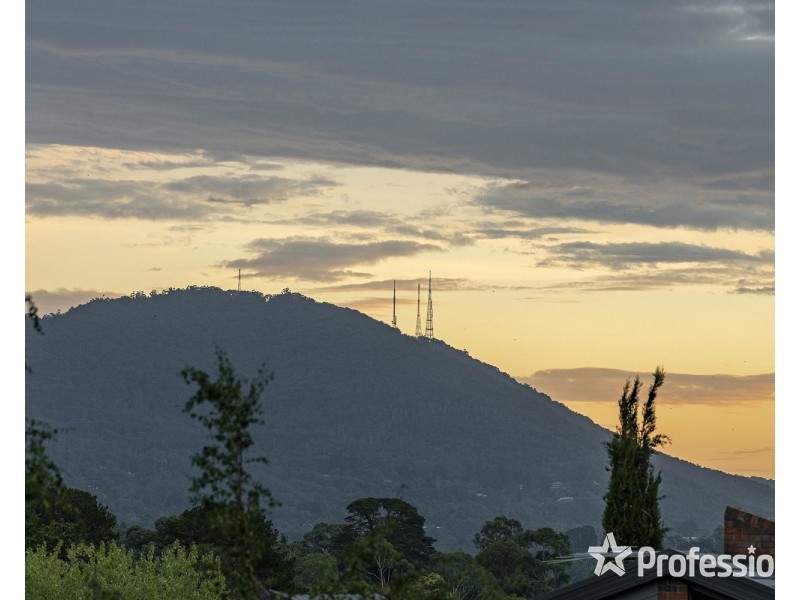 10 Christa Court, Lilydale VIC 3140