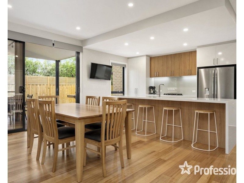 18 Maggs Street, Croydon VIC 3136