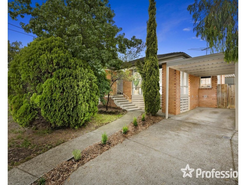 8 Apollo Court, Croydon South VIC 3136