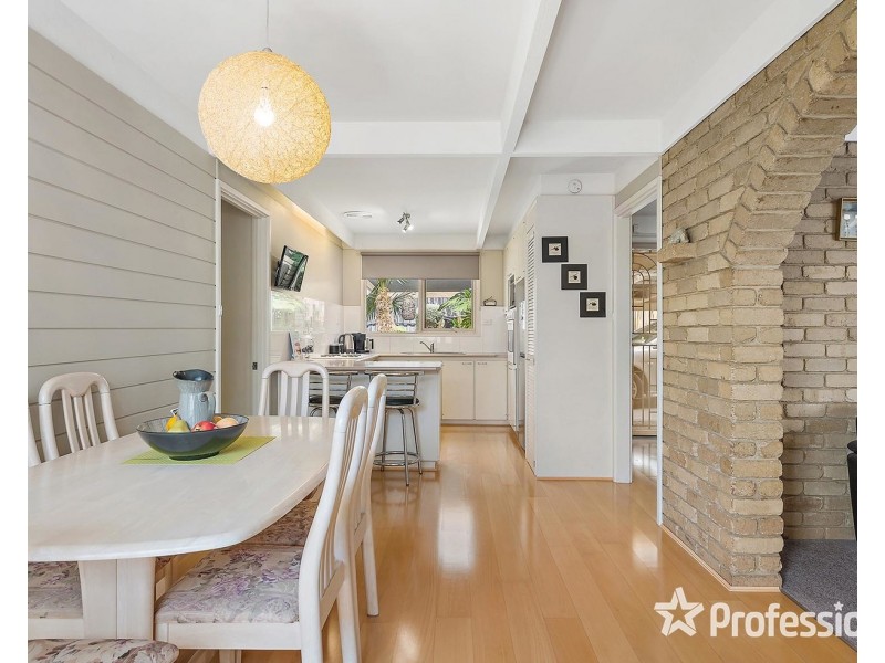 98 Edward Road, Chirnside Park VIC 3116