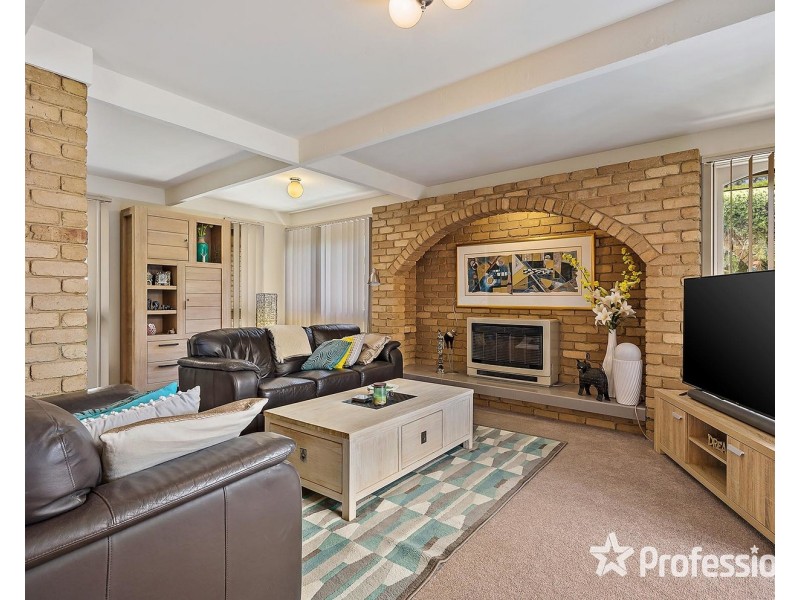 98 Edward Road, Chirnside Park VIC 3116