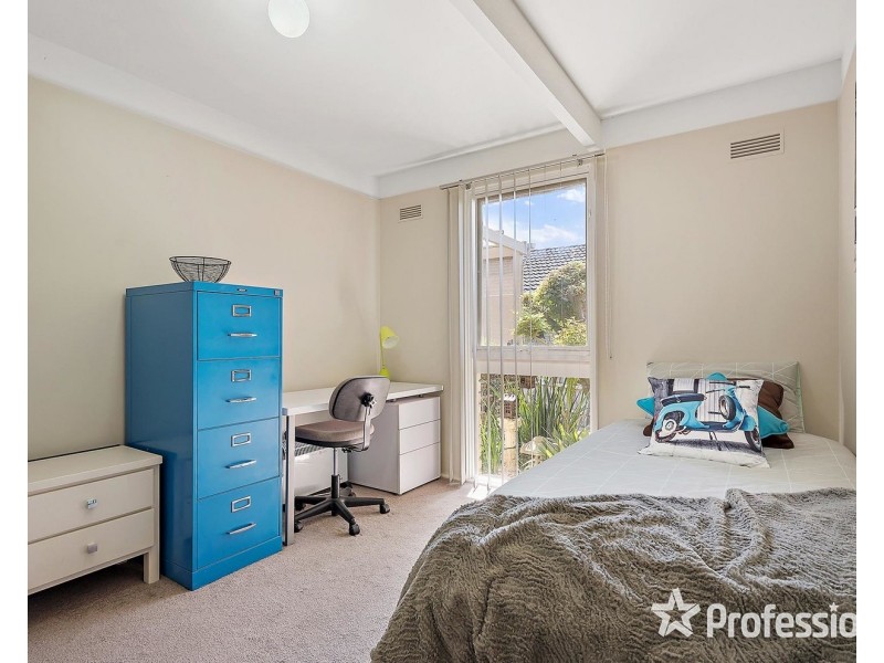 98 Edward Road, Chirnside Park VIC 3116